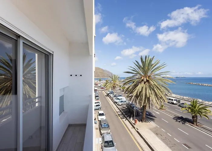아파트 Home2book Sea Front Teresitas 3 *